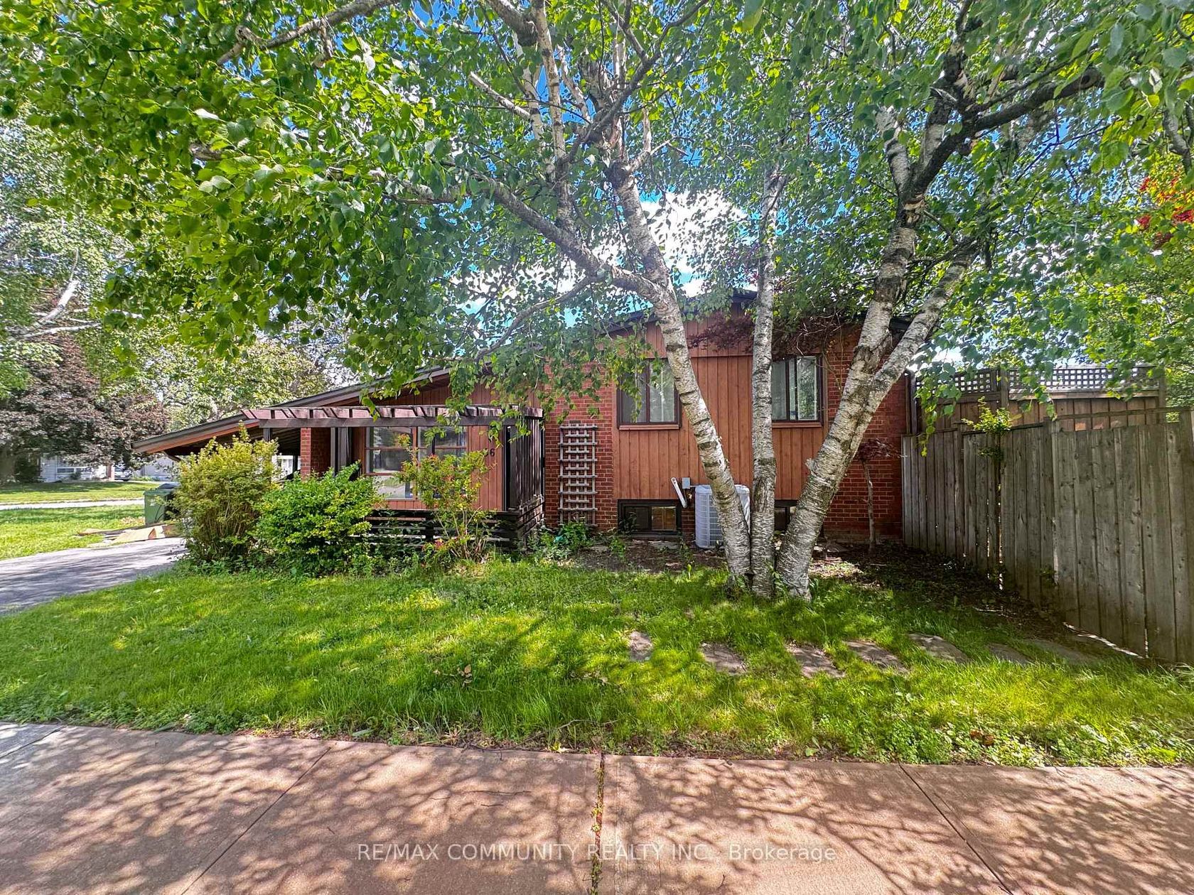 36 Benprice Court, Woburn, Toronto photo 7