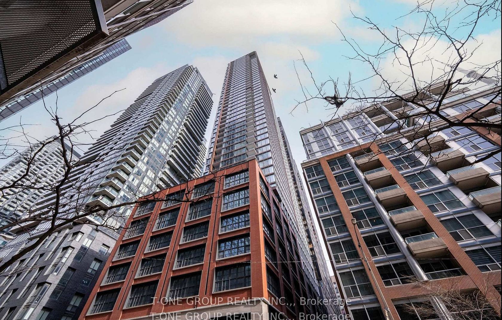 1202 - 55 Mercer Street, Waterfront Communities C1, Toronto photo number 2