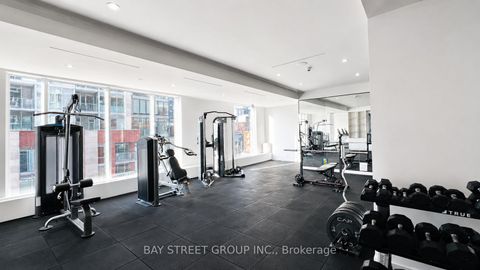 Photo 9 at 517 - 33 Helendale Avenue, Eglinton, Toronto