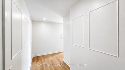 Photo 15 at 517 - 33 Helendale Avenue, Eglinton, Toronto