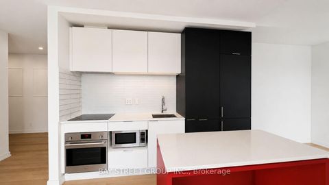 Photo 18 at 517 - 33 Helendale Avenue, Eglinton, Toronto