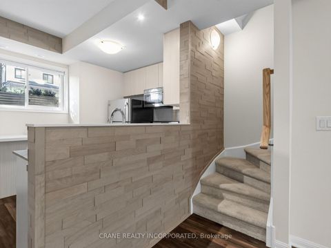 Photo 6 at 108 - 400 Hopewell Avenue, Belgravia, Toronto