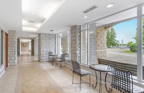 Photo 5 at 314 - 2504 Rutherford Road, Maple, Vaughan
