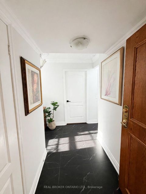 Photo 8 at 314 - 2504 Rutherford Road, Maple, Vaughan
