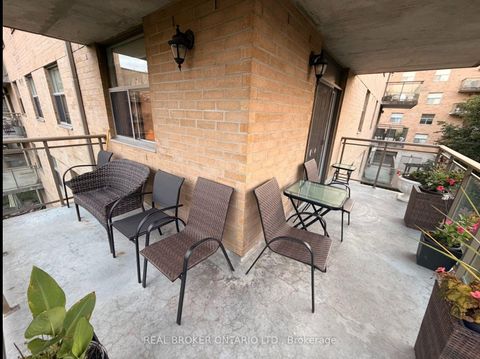 Photo 13 at 314 - 2504 Rutherford Road, Maple, Vaughan