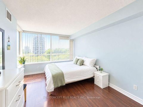 Photo 0 at 506 - 91 Townsgate Drive, Yorkhill, Vaughan