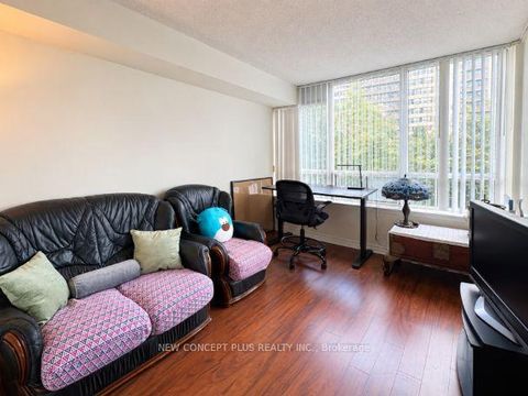 Photo 1 at 506 - 91 Townsgate Drive, Yorkhill, Vaughan