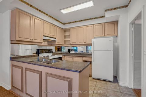 Photo 7 at 106 - 801 Lawrence Avenue E, Don Mills, Toronto