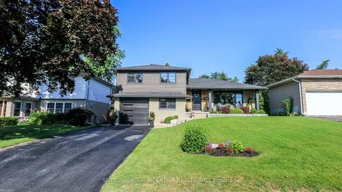 Photo 0 at 40 Varden Avenue, Codrington, Barrie