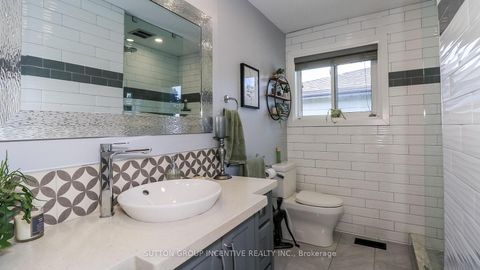 Photo 24 at 40 Varden Avenue, Codrington, Barrie