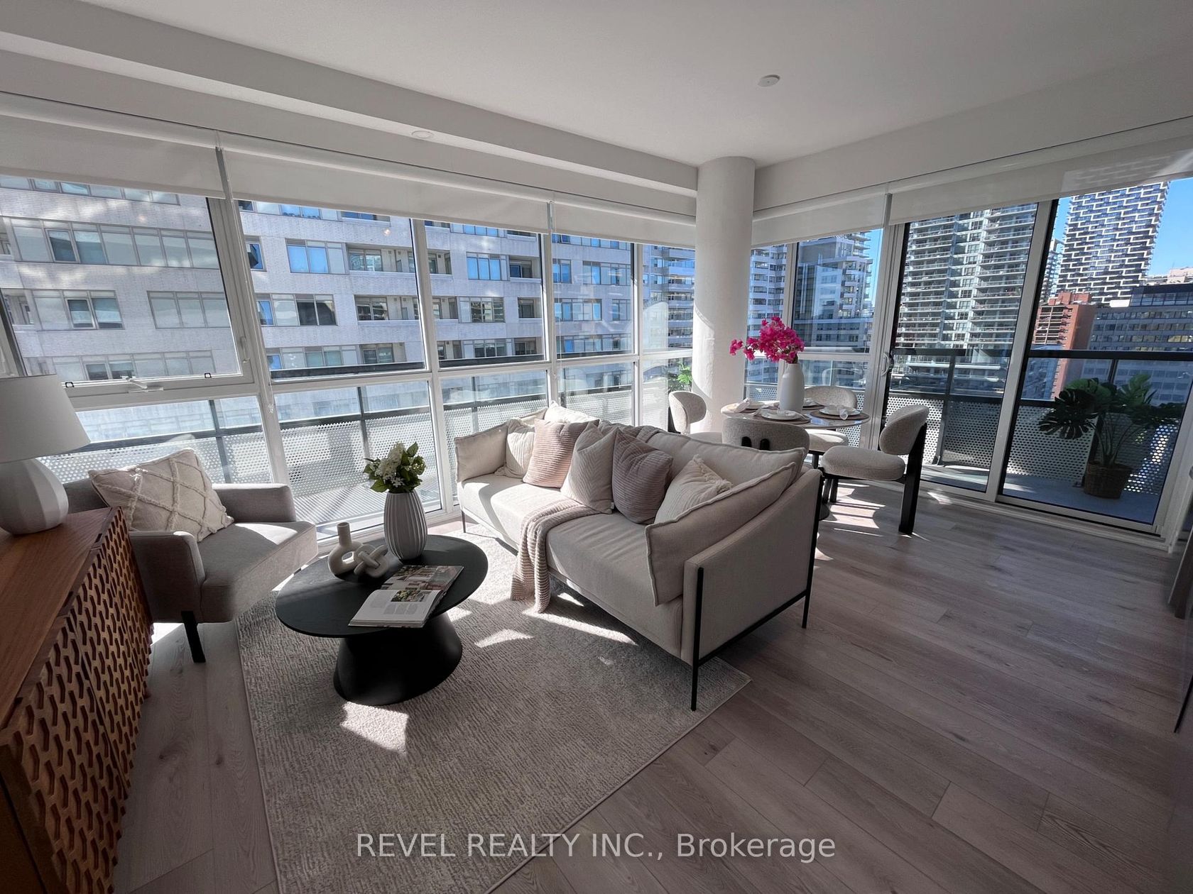 1107 - 11 Lillian Street, Mount Pleasant West, Toronto 
