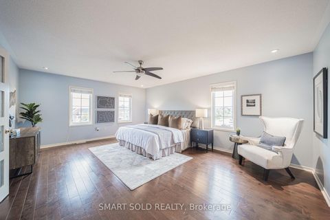 Photo 20 at 16 Courtney Crescent, Jefferson, Richmond Hill