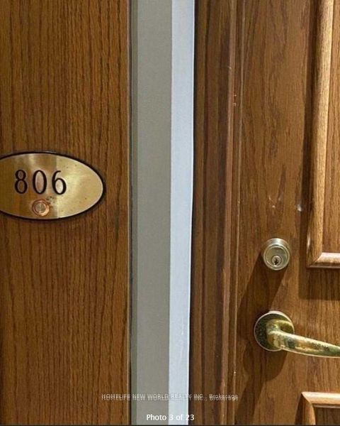 Photo 3 at 806 - 1 Lee Centre Drive, Woburn, Toronto