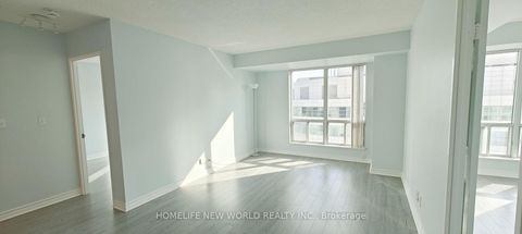Photo 8 at 806 - 1 Lee Centre Drive, Woburn, Toronto