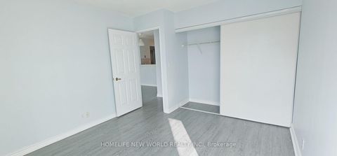 Photo 16 at 806 - 1 Lee Centre Drive, Woburn, Toronto