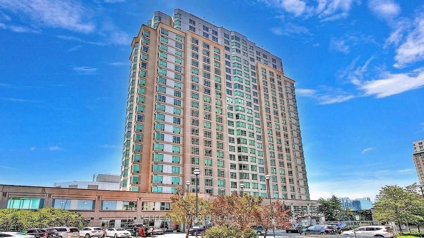 806 - 1 Lee Centre Drive, Woburn, Toronto photo number 2