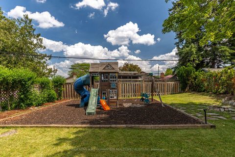 Photo 7 at 5 Hallow Crescent, Kipling, Toronto