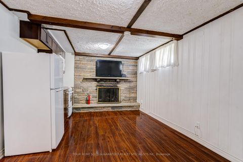 Photo 20 at 5 Hallow Crescent, Kipling, Toronto