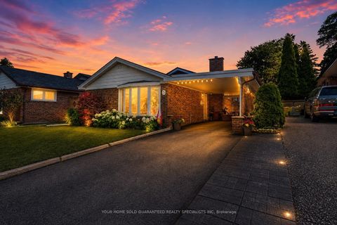 Photo 28 at 5 Hallow Crescent, Kipling, Toronto