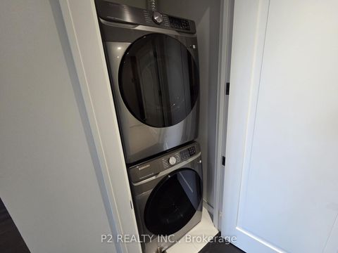 Photo 17 at 407 - 2 Forest Hill, Casa Loma, Toronto