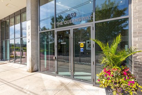 Photo 1 at 703 - 859 The Queensway, Queensway, Toronto