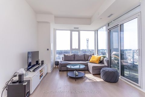 Photo 11 at 703 - 859 The Queensway, Queensway, Toronto