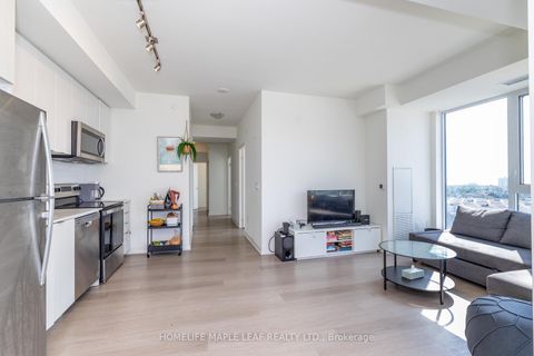 Photo 19 at 703 - 859 The Queensway, Queensway, Toronto