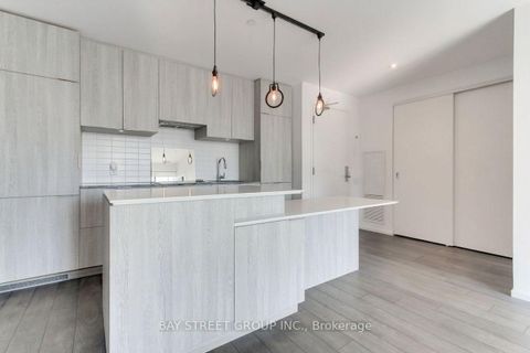 Photo 5 at 1511 - 5 St Joseph Street, Bay Street Corridor, Toronto