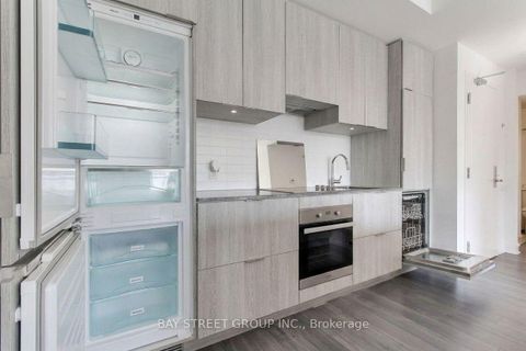 Photo 6 at 1511 - 5 St Joseph Street, Bay Street Corridor, Toronto