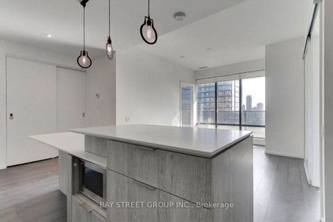 Photo 7 at 1511 - 5 St Joseph Street, Bay Street Corridor, Toronto