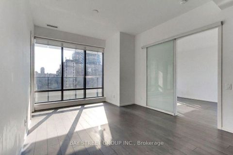 Photo 10 at 1511 - 5 St Joseph Street, Bay Street Corridor, Toronto