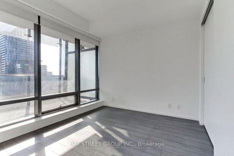 Photo 14 at 1511 - 5 St Joseph Street, Bay Street Corridor, Toronto