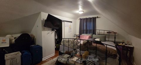 Photo 5 at 179 Gilmour Avenue, Junction Area, Toronto