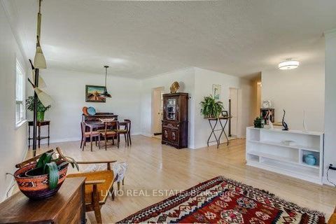 Photo 4 at 40 Barford Road, Kipling, Toronto
