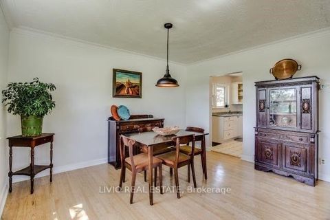 Photo 5 at 40 Barford Road, Kipling, Toronto