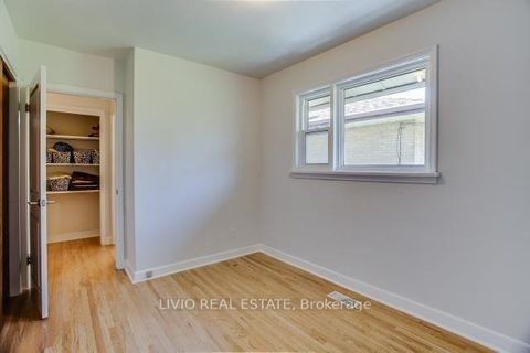 Photo 12 at 40 Barford Road, Kipling, Toronto