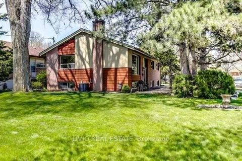 Photo 19 at 40 Barford Road, Kipling, Toronto