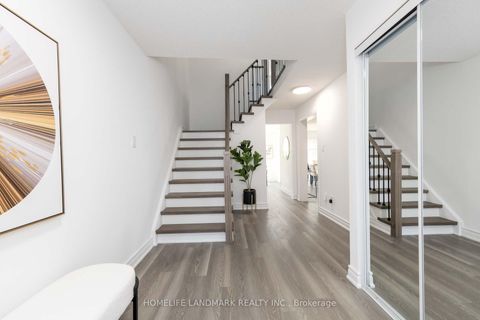Photo 2 at 116 Jaimie Road, Brownridge, Vaughan