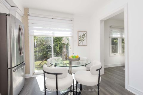 Photo 11 at 116 Jaimie Road, Brownridge, Vaughan