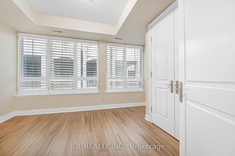Photo 15 at TH07 - 761 Bay Street, Bay Street Corridor, Toronto