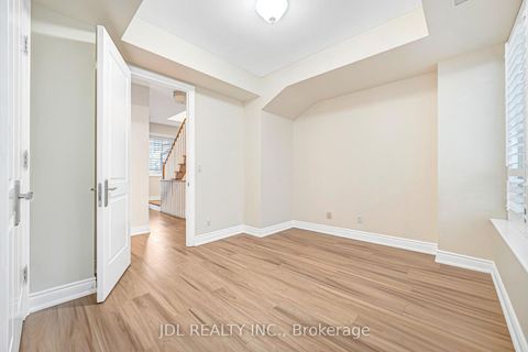 Photo 18 at TH07 - 761 Bay Street, Bay Street Corridor, Toronto