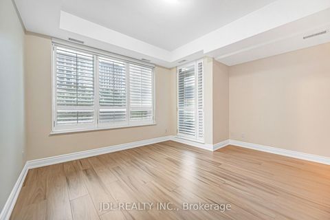 Photo 25 at TH07 - 761 Bay Street, Bay Street Corridor, Toronto