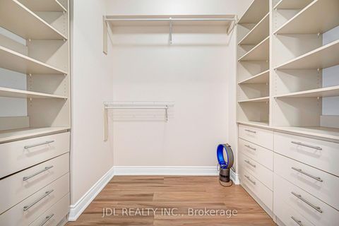Photo 27 at TH07 - 761 Bay Street, Bay Street Corridor, Toronto