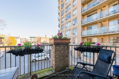 Photo 18 at TH8 - 140 Bathurst Street, Niagara, Toronto