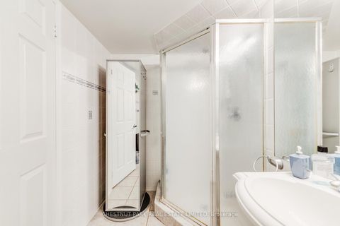 Photo 22 at TH8 - 140 Bathurst Street, Niagara, Toronto