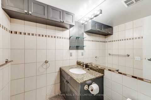 Photo 31 at TH8 - 140 Bathurst Street, Niagara, Toronto
