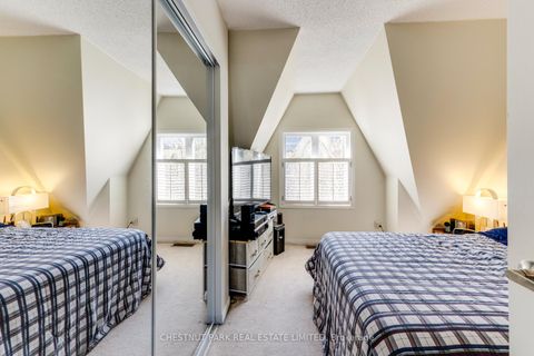 Photo 33 at TH8 - 140 Bathurst Street, Niagara, Toronto