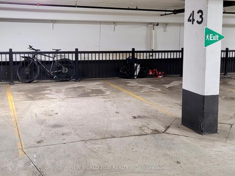 Photo 32 at 123 - 32 Fieldway Road, City Centre West, Toronto