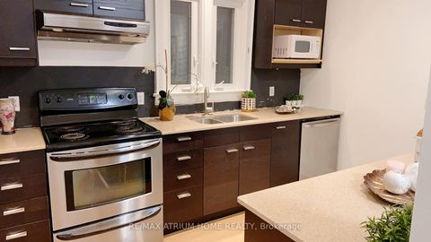 Photo 5 at 361 Fairlawn Avenue, Nortown, Toronto
