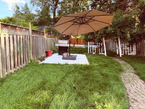 Photo 23 at 361 Fairlawn Avenue, Nortown, Toronto